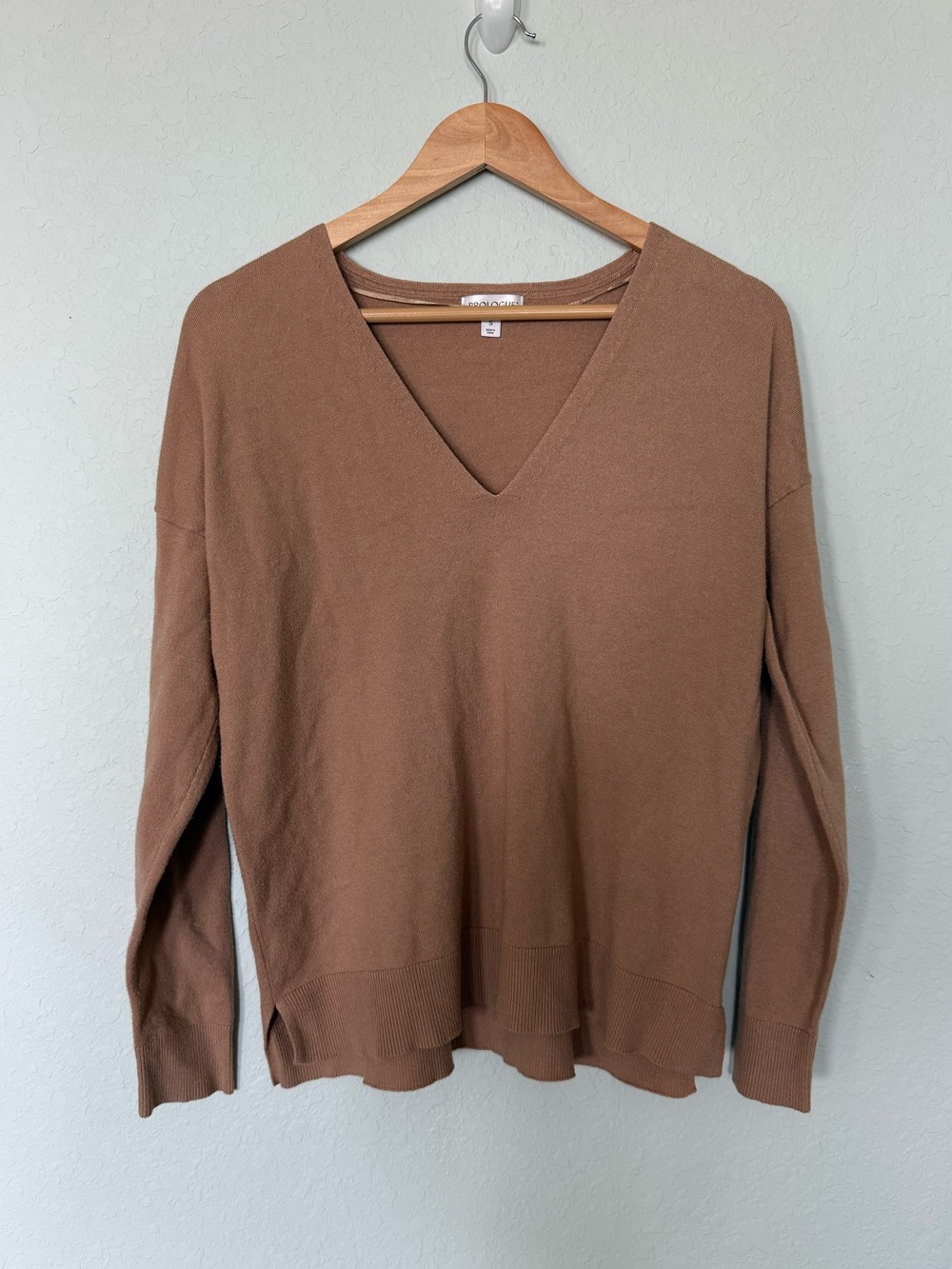 Prologue Women's V-Neck Sweater